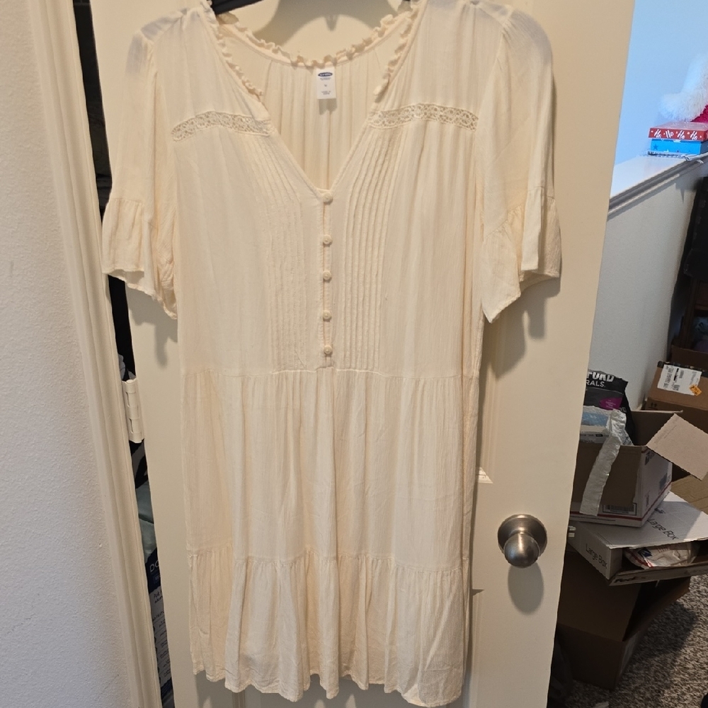 Old Navy Ivory Textured dress - Picture 2 of 6